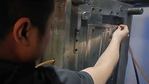 New Amiga 1200 case production run (2022 availability)