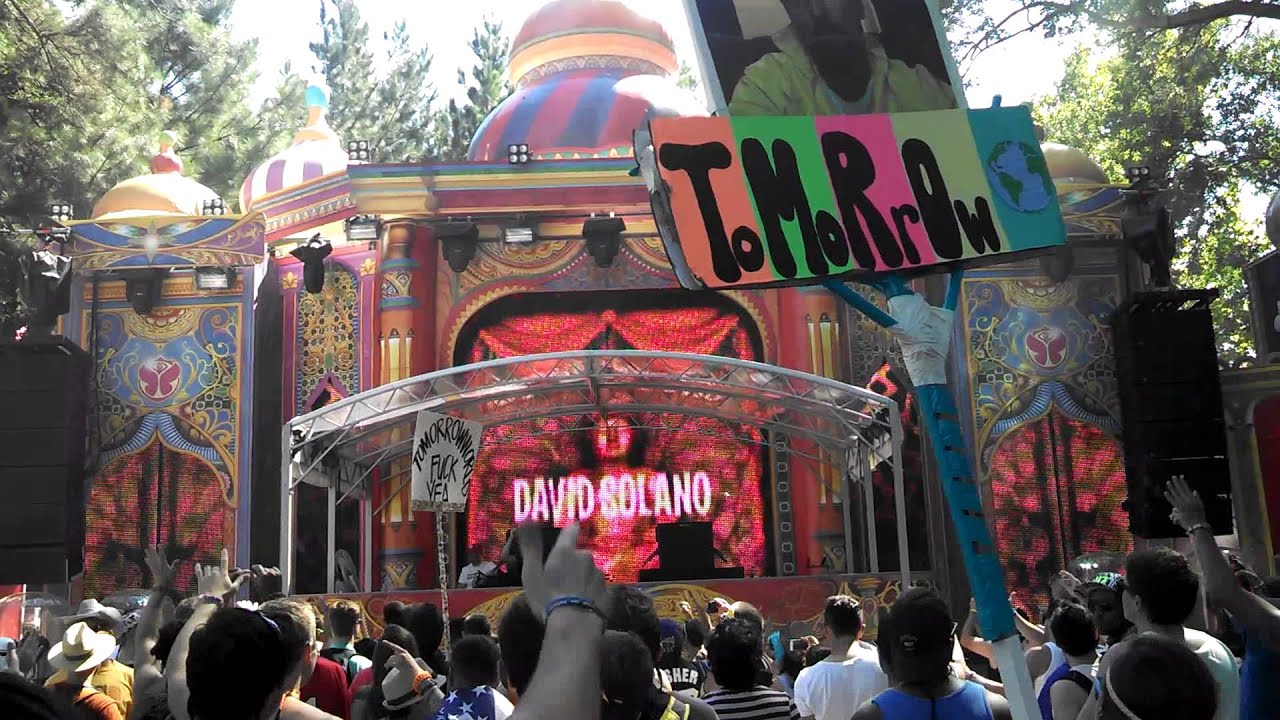 David Solano debuts new track Tomorrowworld 2013