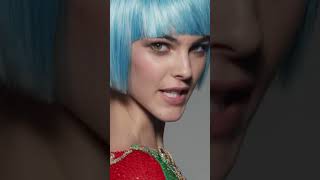 Celebrity In case you were wondering about the correct pronunciation of Versace 😉 #shorts Net Worth