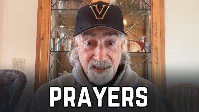 Oak Ridge Boys’ Bass Singer Shares Heartbreaking Health News