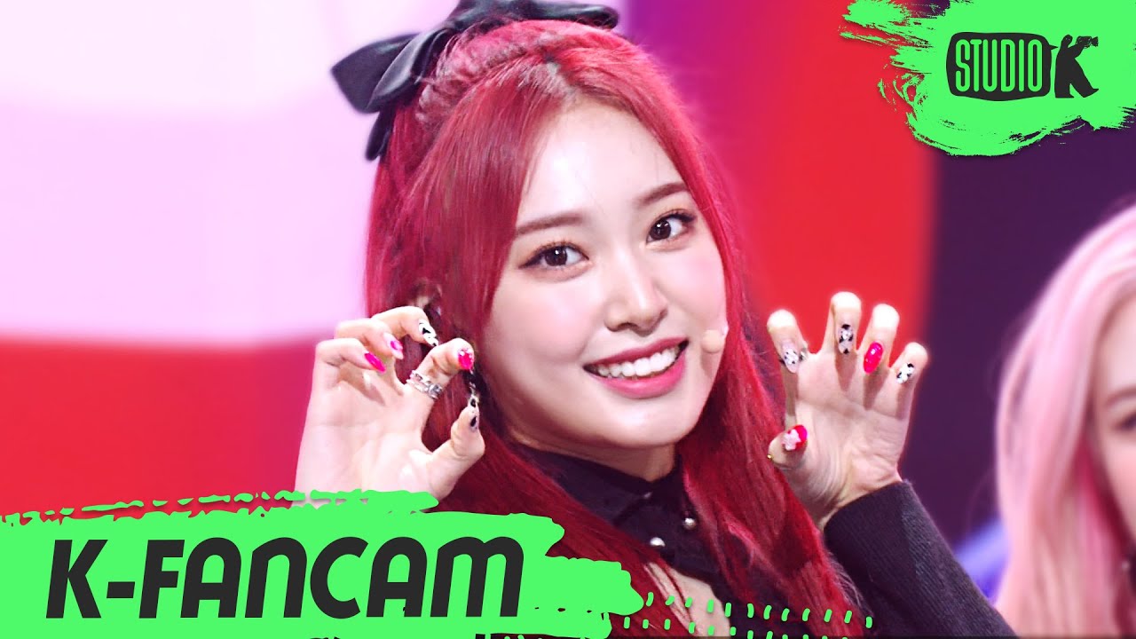 [K-Fancam] 위클리 조아 직캠 'Holiday party' (Weeekly ZOA Fancam) l @MusicBank 210813