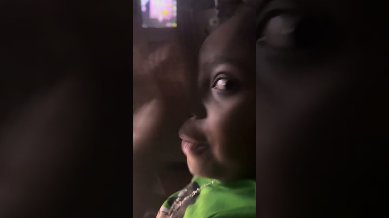 Come with us to play Roblox✌🏽