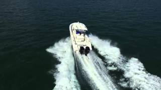 2010 Boston Whaler 32 Outrage powered by Twin Mercury Verado 300hp