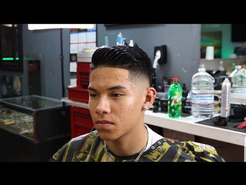 pompadour-|-low-skin-fade-|-haircut-tutorial-|-wahl-guard-system