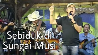 Video thumbnail of "Tantowi Yahya - Sebiduk di Sungai Musi"