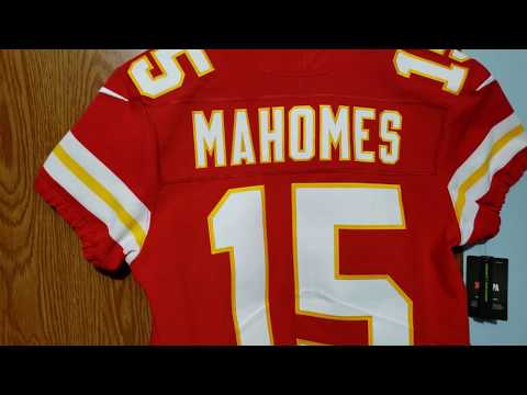mahomes official jersey