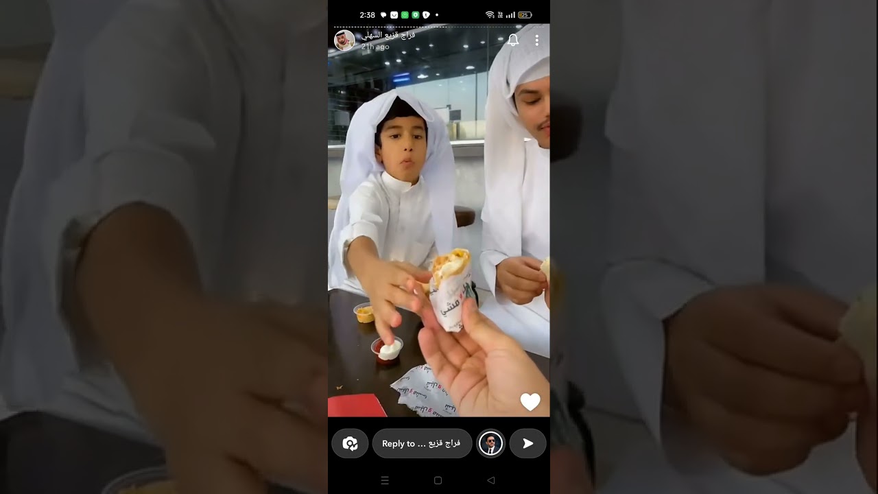 (سنابات فراج قزيع السهلي) احمد ما يبي يخلي حق قزيع الباقي