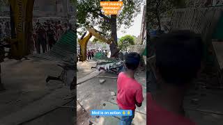 illegal encroachment demolised by MCD north🙏