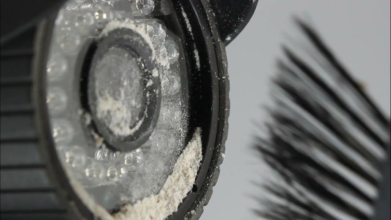 CAMDUSTER security camera cleaning robot removes dirt and dust from