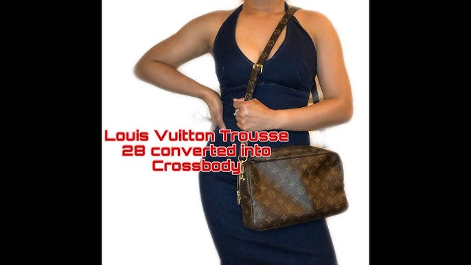 Louis Vuitton Monogram Compiegne 28 Cosmetic Case Make Up Bag 1LVS72