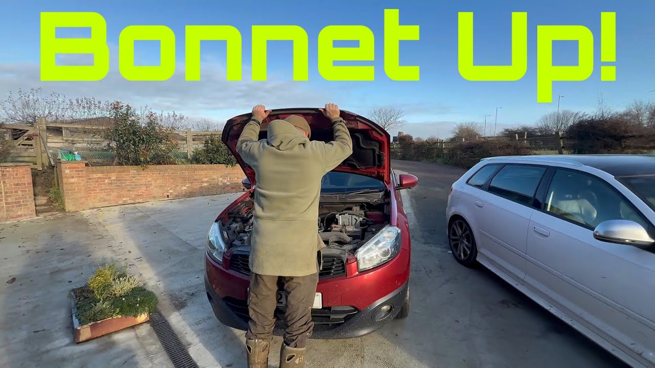 Bens got the Bonnet Up! Claas Mower!