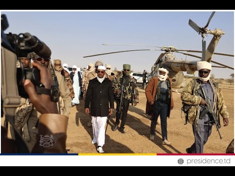 رئيس الفترة الانتقالية رئيس الجمهورية رأس الدولة الفريق أول محمد إدريس ديبي إتنو يصل الى مد