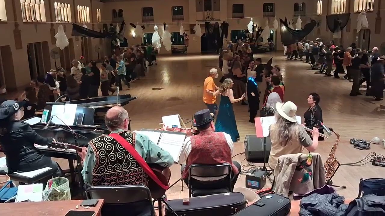 FND 2025-10-31 Gaye Fifer & The Wild Wombats of the Chesapeake 