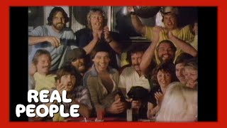 The Pennant Bar: Upside Down Margaritas | Real People | George Schlatter