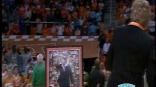 Lady Vols Honor Summitt's 1000th Win - 2/5