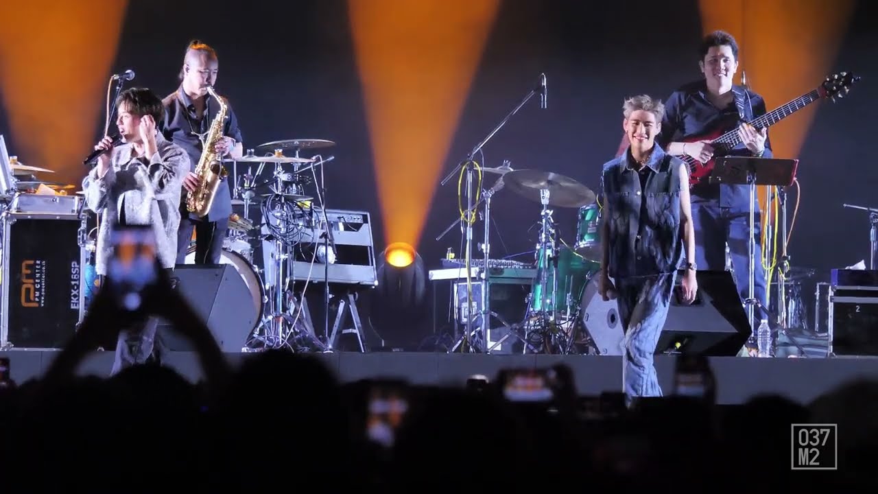 Billkin x PP Krit @ Big Mountain Music Festival 12 [Full Fancam 4K 60p] 221210