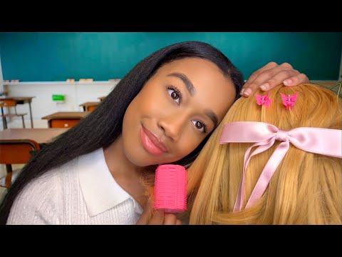 ASMR Girl Who’s Obsessed With You Plays With Your Hair In the back of the Class 🤩💆 ASMR Hair Play