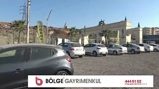 Dinamitle Patlatılan Kayalardan Kopan Parçalar Araçlara Zarar Verdi