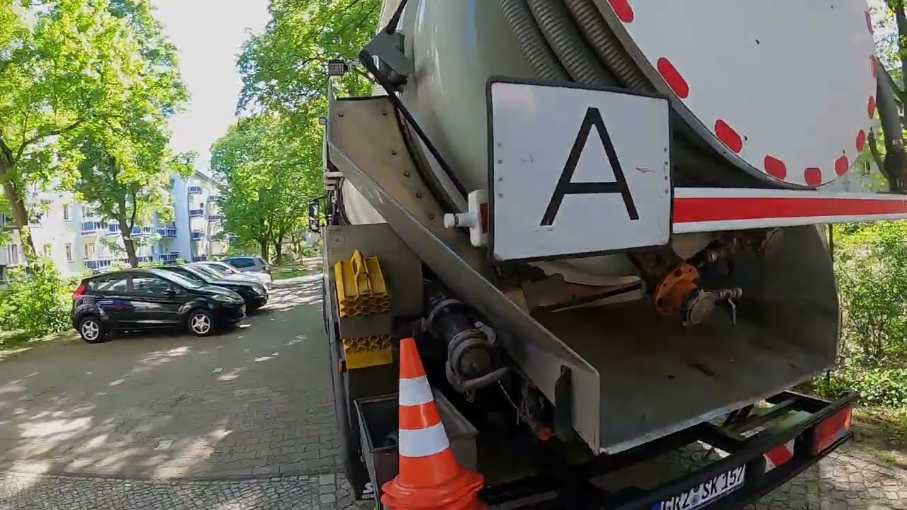 Kempinger 279. Crazy: Дерьмо затопило подвал за 2 недели до того, как кто-то заметил. 🥴 💩🥴