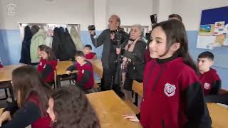 Valimiz Sn. Hamza Aydoğdu, Öğrencilerin Karnelerini Verdi.