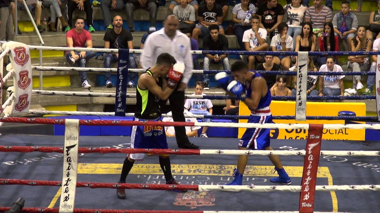 Cristian Sicario vence a puntos a Kevin Reyes