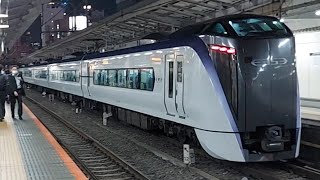 JR東日本E353系S104編成特急あずさ松本行き新宿駅発車(2023/4/10)