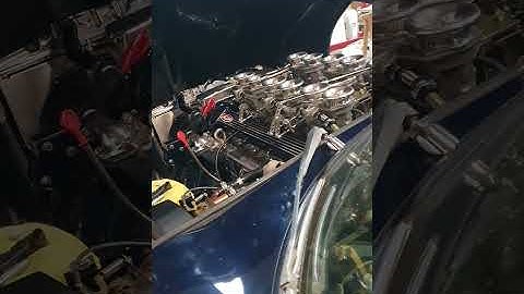 Jaguar V12 E Type 1st start