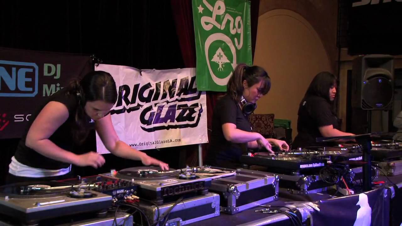 La Femme Deadly Venoms