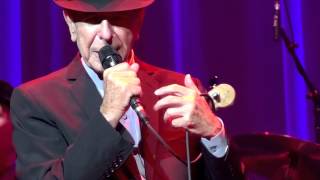 Video thumbnail of "Leonard Cohen, Paris, I'm Your Man, 30-09-2012"