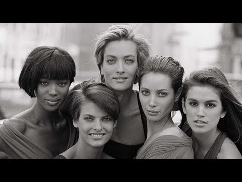 Video: Armani a adunat supermodele din anii '90
