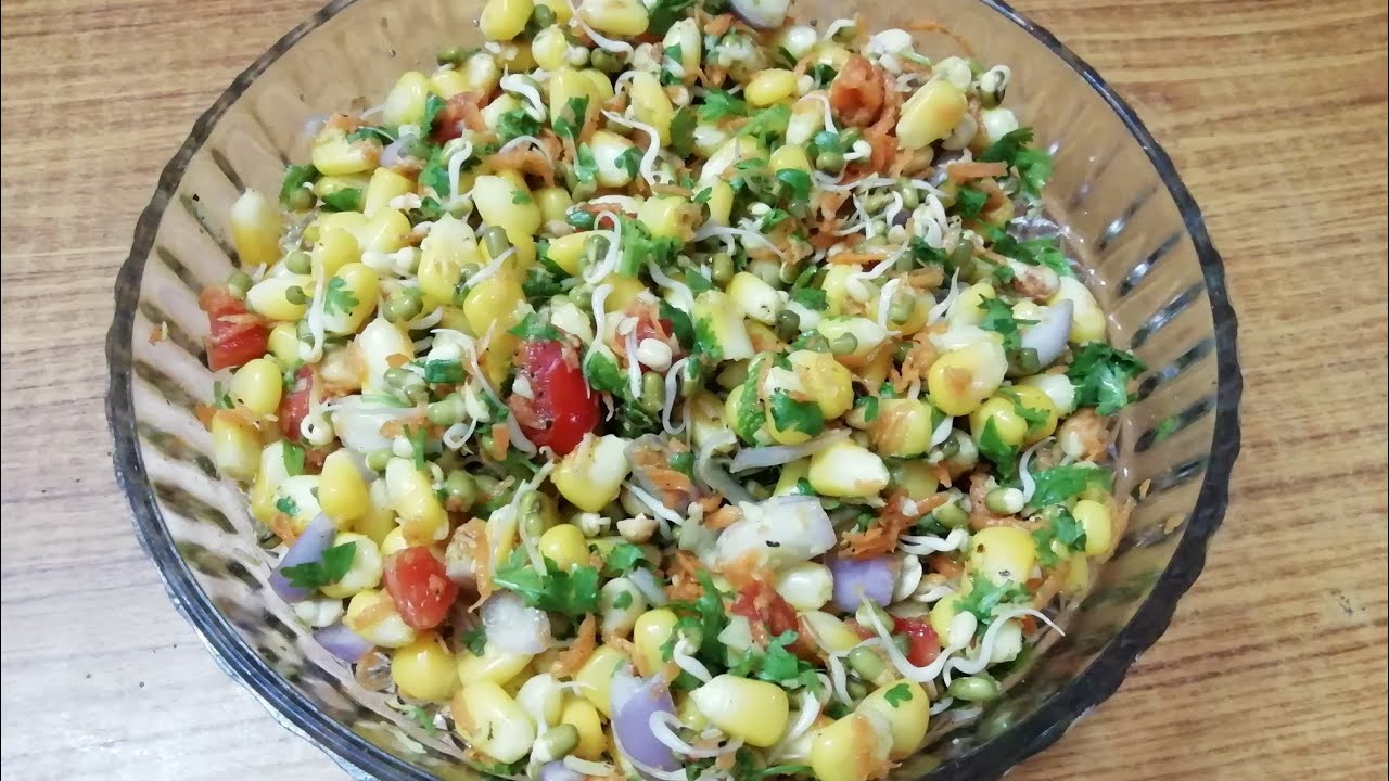 Sweet corn and moong sprouts salad | sweet corn and moong sprouts bhel