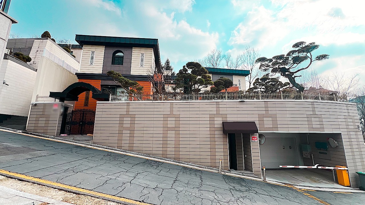 구기동 단독주택 외관부터 내부까지 느껴지는 포스가 엄청난 대저택 고급스러운 럭셔리하우스~WOW~!!