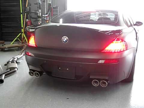 Akrapovic BMW E63 M6 Evolution exhaust cold start - YouTube