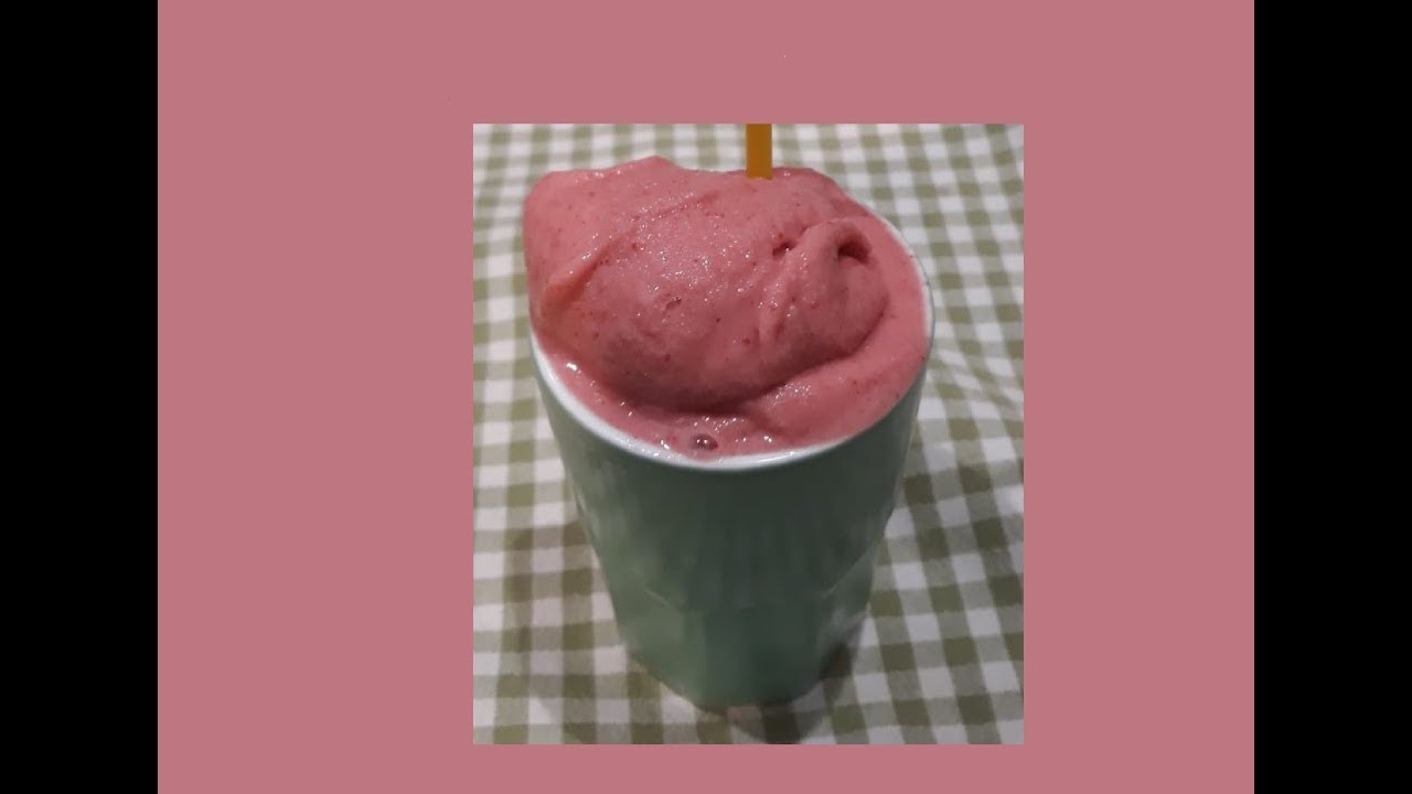 FRAPPE' ALLA FRAGOLA con soli 3 ingredienti  pronto in 5 minuti