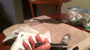 7W 1200LM Mini zoomable Q5 Cree LED Flashlight unboxing/review