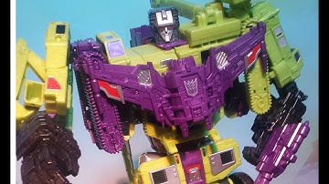 Devastator Toy Hasbro talks new Transformers: Combination Wars