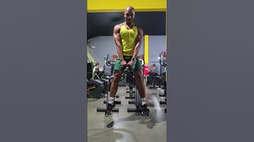 Agachamento sumo com salto