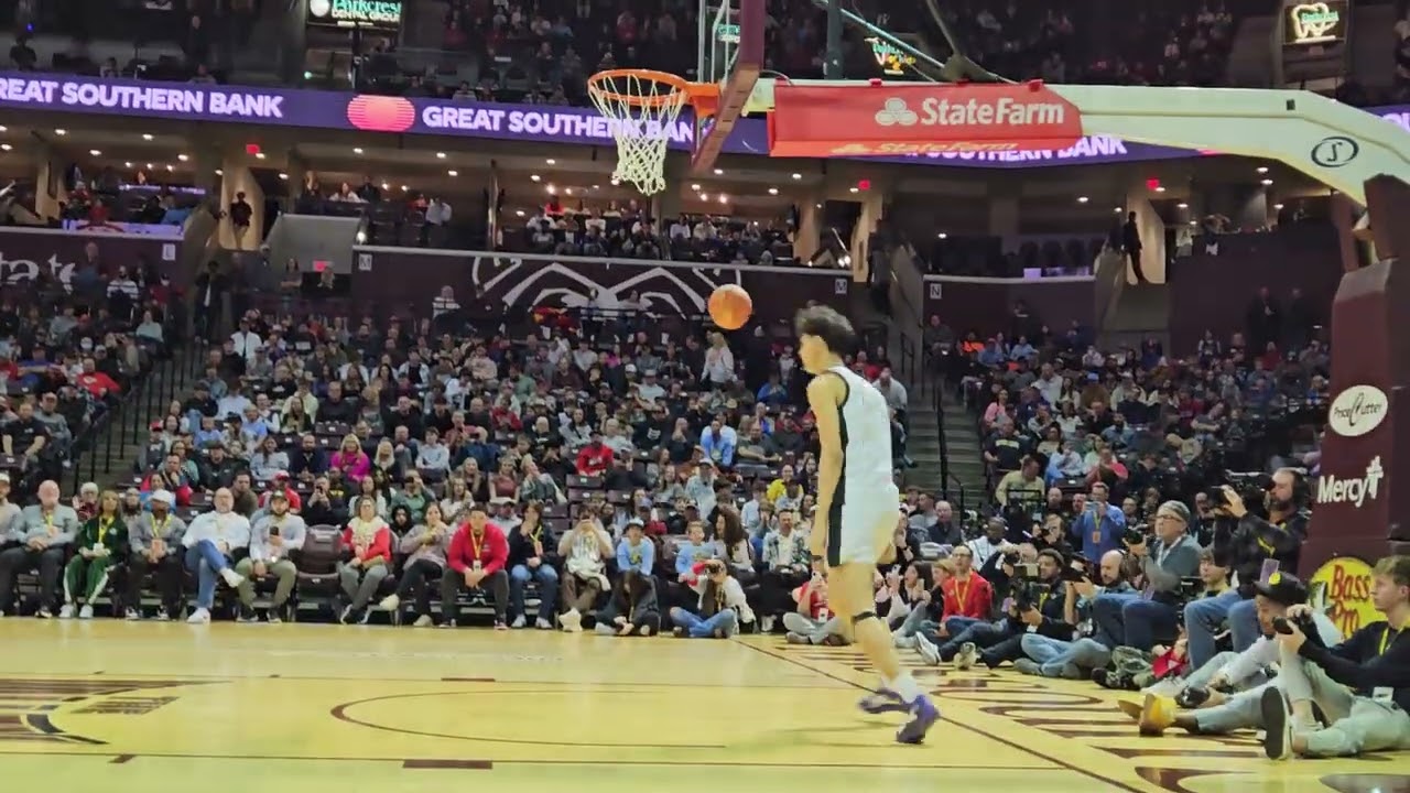 Millennium's Kingston Tosi's final round dunk in TOC Dunk Contest