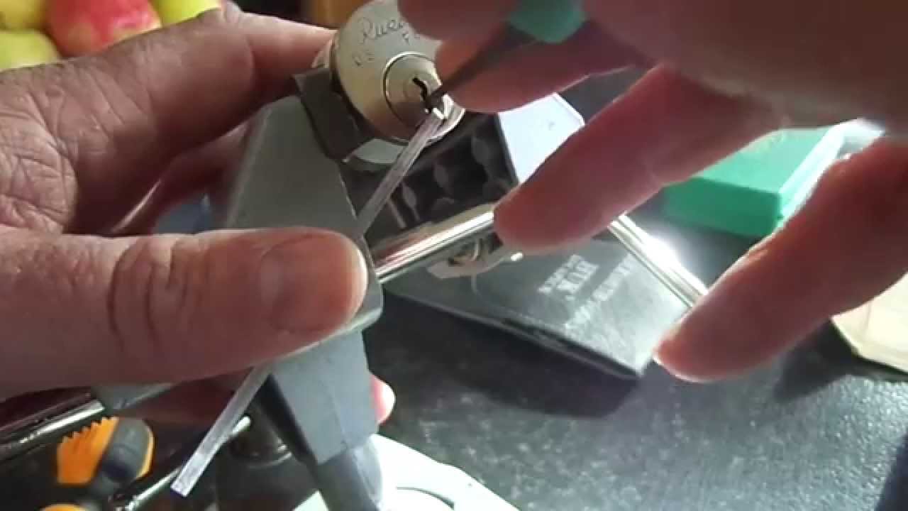 Ruko challenge lock from VDE - YouTube