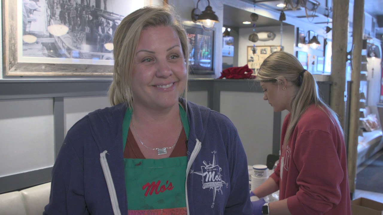 Newport NewsTimes Newspaper Mo's Gives Back to the Community and