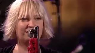 Sia - Buttons performed at iTunes Live Aria Concert 04/11/2010