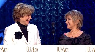 Gala Les Olivier 2011 - Dominique Michel et Denise Filiatreault (Elle Et L'Autre)
