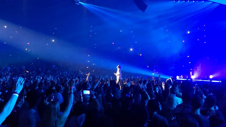 'Ocean' Hillsong United Concert, Portland Oregon 6/1/2019, USA People Tour