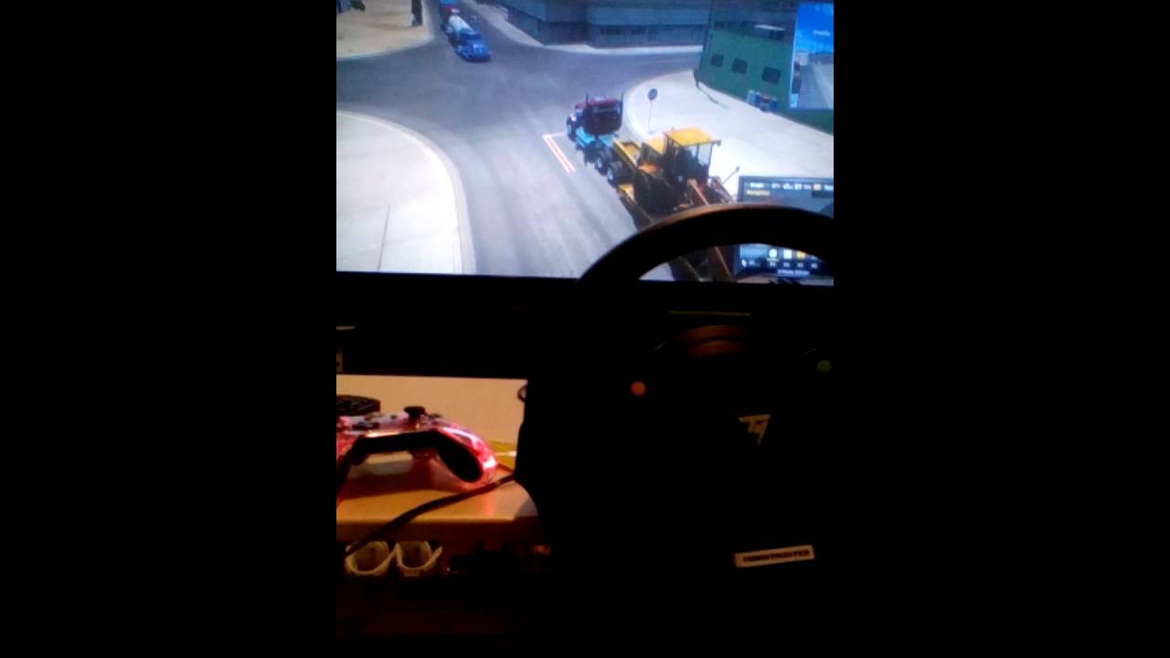American truck simulator THRUSTMASTER tmx force feed back wheel, keyboard, Xbox one controller