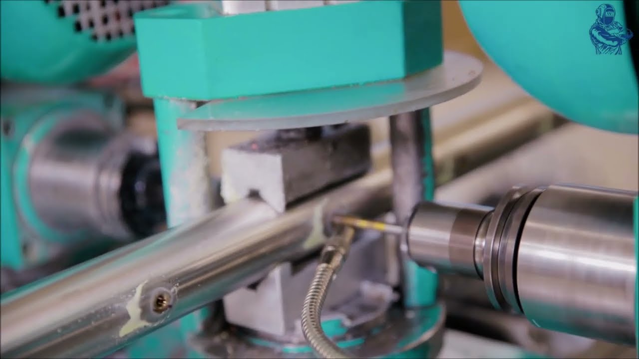 Edelstahl Rohr Bohrungen Gewinde Bohrarbeiten Geländer Pfosten V2A