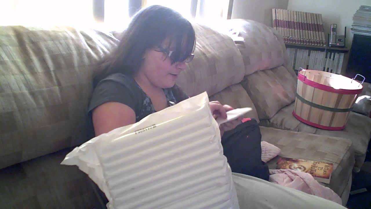 Unboxing: RETURN TO FINKLETON by KC HILTON