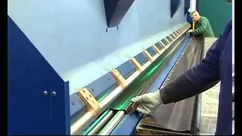 Stilmec 90 - Synchronized roll bending machine for producing half round gutters