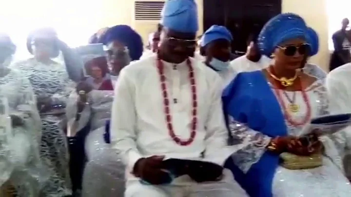 ACTRESS IYABO OJO BURIES MUM IN STYLE WITH TOYIN ABRAHAM, DAYO ABRAHAM, ADUNNI ADE  CHIOMA AKPOTHA