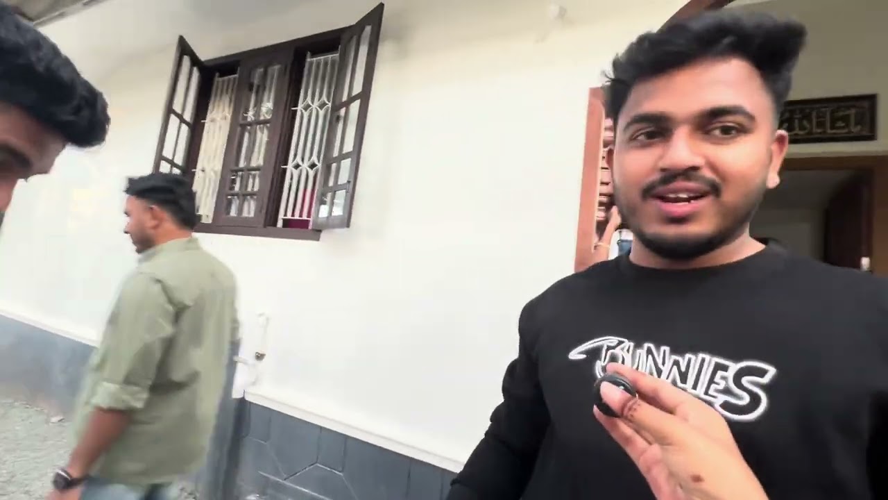 അടുക്കള കാണൽ ചടങ്ങിലേക്ക് പോയാലോ 🤓