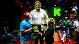 The Kick prize for Deepak s Prison Stream with The Great Khali